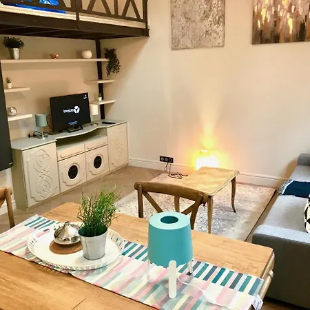 Appartamento Duplex Artist Studio Converted Into A Loft