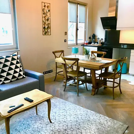 Duplex Artist Studio Converted Into A Loft Apartment